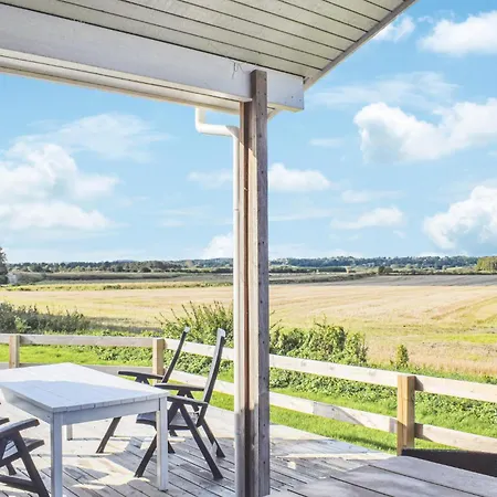 Дом отдыха In With Sauna